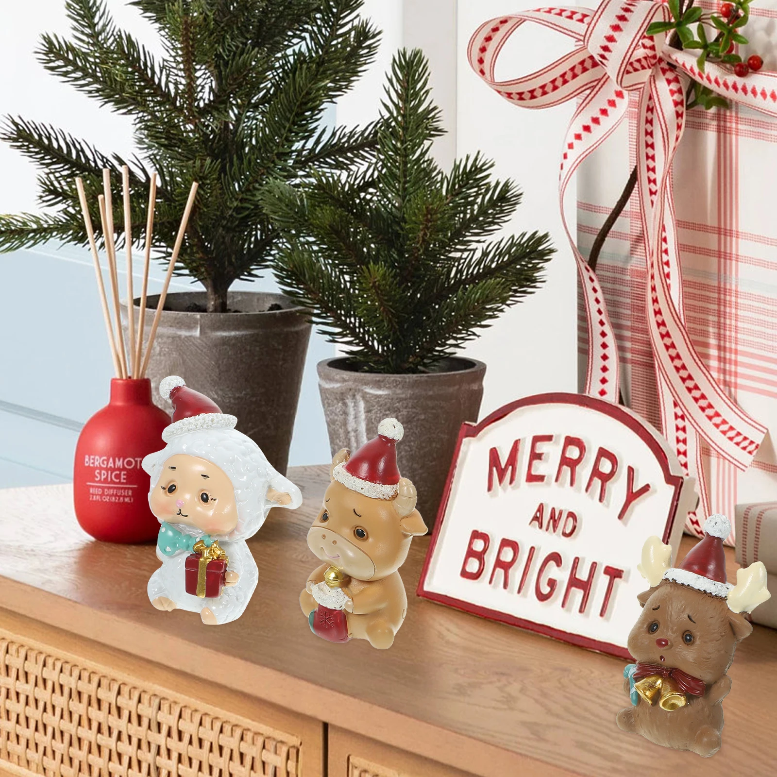 

5pcs Resin Small Animal Ornaments Mini Figurines Elk Decoration Festive Christmas Statues Gifts Collectors