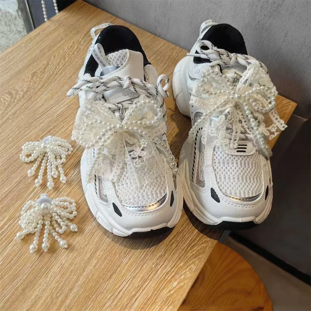 2pcs Imitation Pearls Lace Bowknot Fashion Shoe Charms Accessories DIY Shoe Decoration Keyring for Women Sneakers Decorative