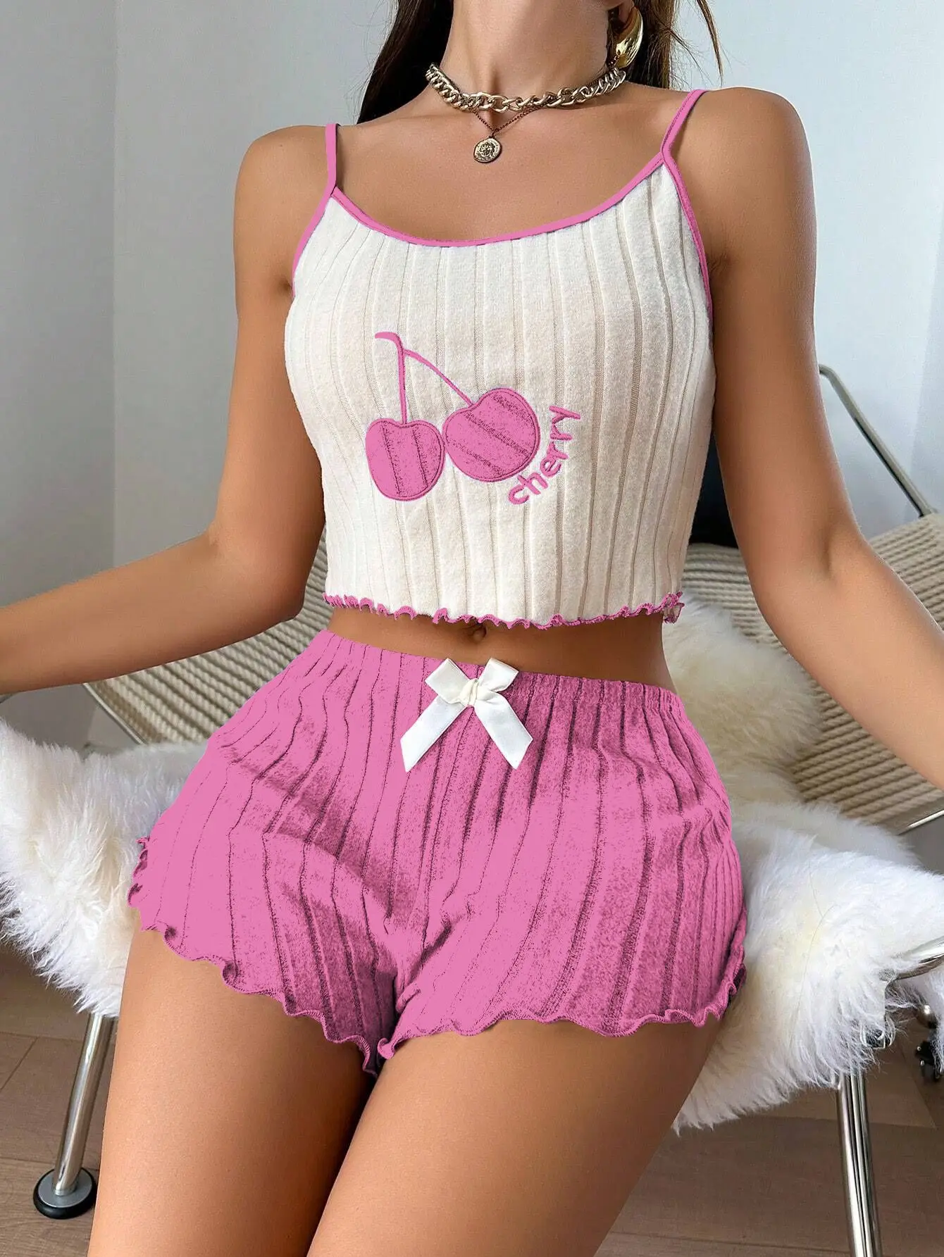 

Women Casual Summer 2pcs Pajamas Simple Ground Wool Halter Vest Tops and Shorts Set Home Wear Sleepwear Loungerwear