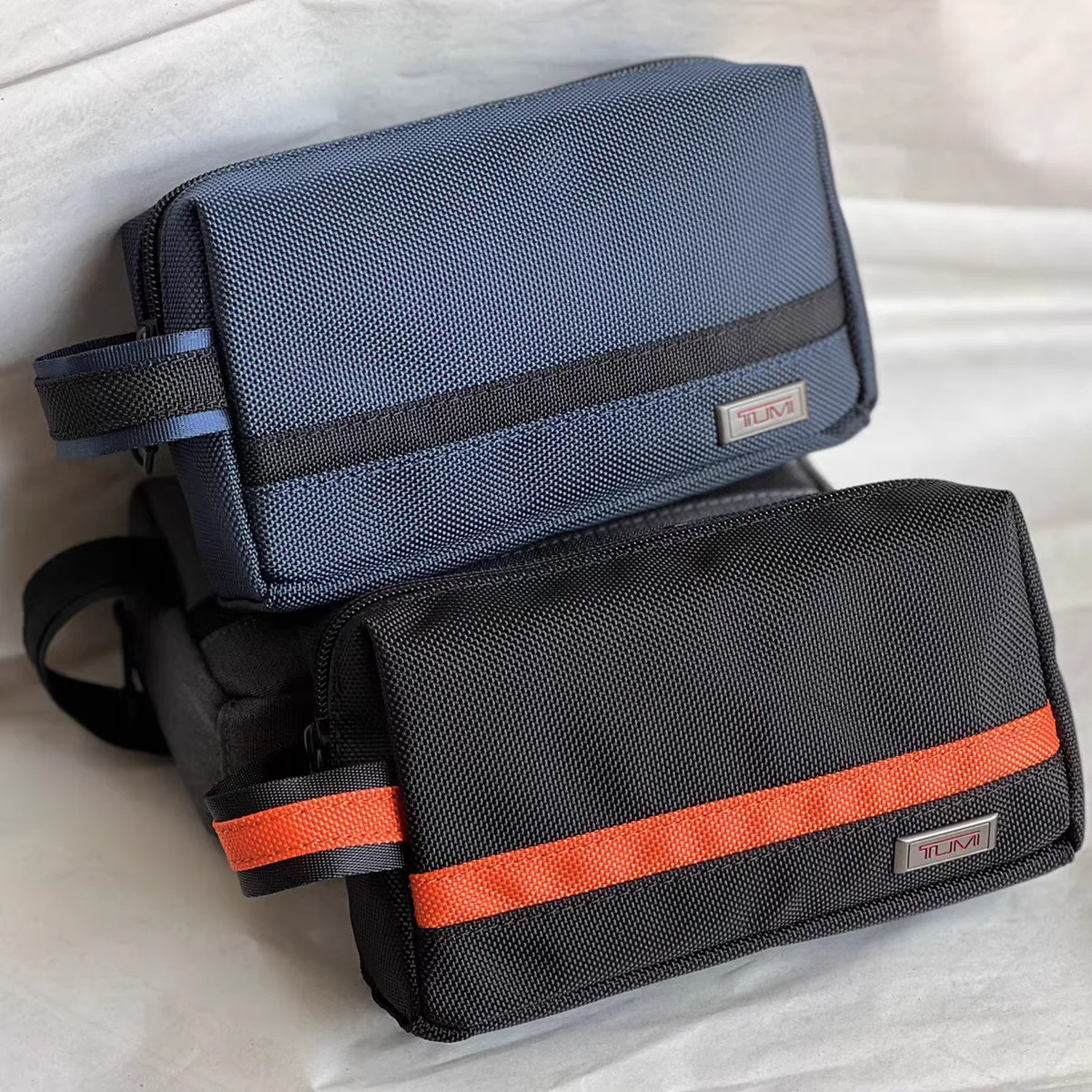 Ballistic Nylon Men's Toiletries Bag Travel Storage Bag Portable Business Travel Toiletries Storage Bag 21*5.5*11cm