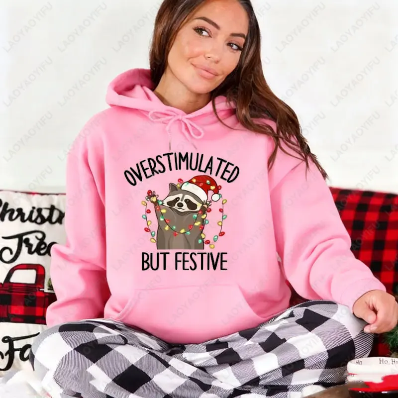 Übergtimuliertes, aber festliches Waschbär-Weihnachts-Sweatshirt, lustiger Waschbär-Weihnachtssweat, Waschbär-Weihnachts-Hoodie, Meme-Pullover mit Rundhalsausschnitt