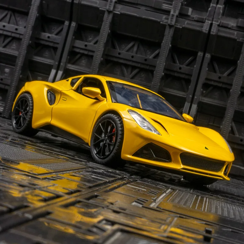 1: 24 simulation Lotus alloy car model ornament doors and trunk can be opened, sound and light has sound and lighting functions