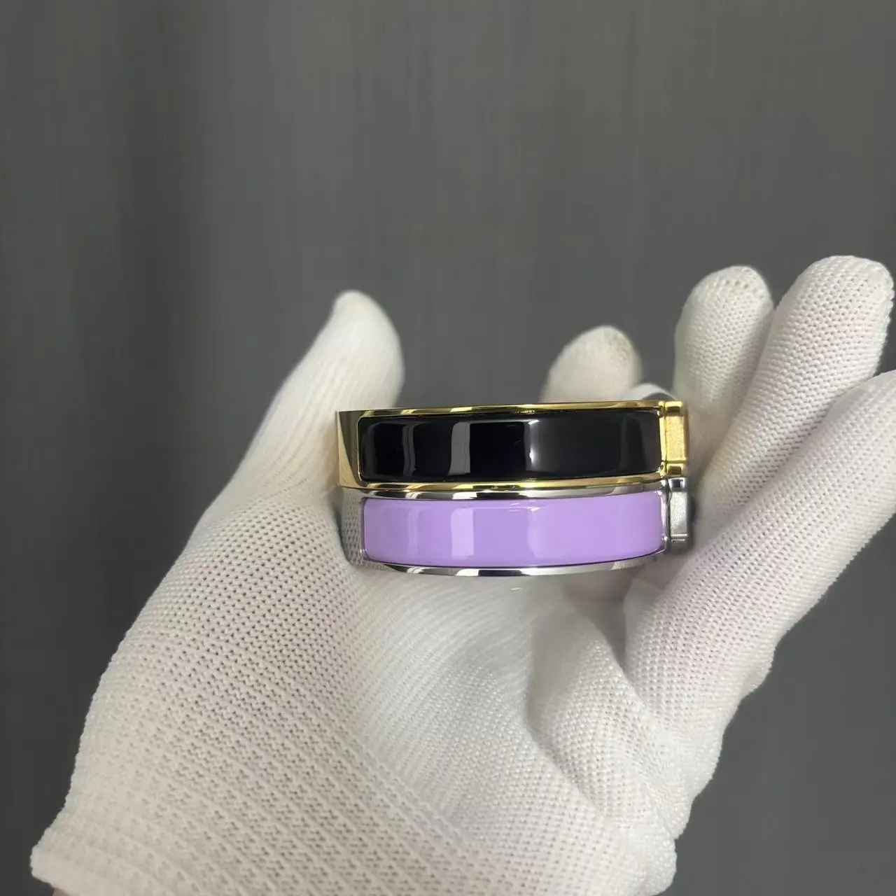 

925 boutique jewelry women's wristband, classic letter style H bracelet, engraved logo on the inner ring, video view more