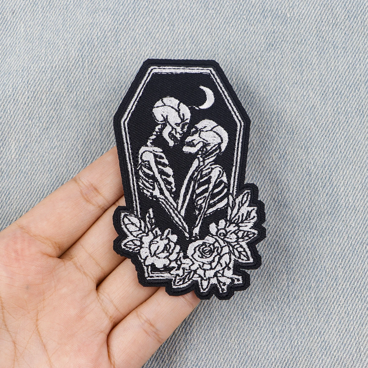 Skeleton Patch for Clothing Iron on Embroidered Sewing Applied Sew On Fabric Badge DIY Apparel Accessories