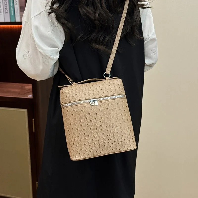 

Stylish Designer Crossbody Bag For Women Genuine Leather Shoulder Handbag Luxury Brand Messenger Purse
