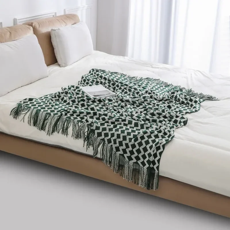 Knitted Blanket With Tassel  Fashional Sofa Blanket Cover Nordic Home Decor Throw Blanket For Bed Portable Breathable Shawl