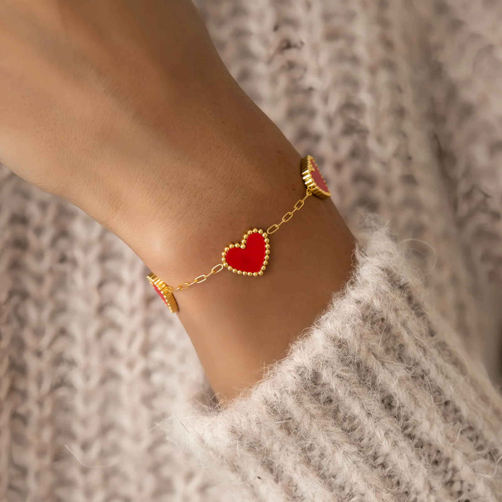 Chamica Stainless Steel Heart Bracelet for Women Luxury Women Bracelet 5 Different Colors Waterproof Love Jewelry Valentine Gift