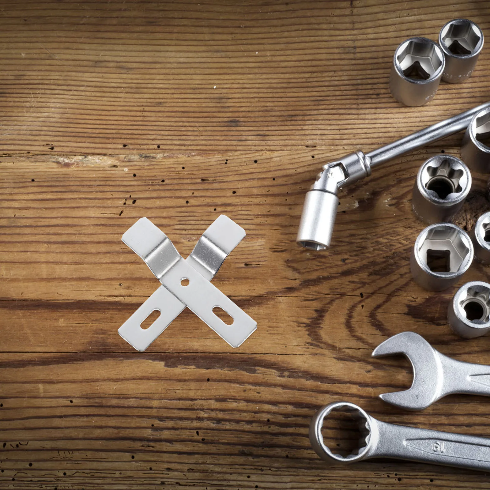 

2Pcs Metal Urinal Hook Wall Mounted Bathroom Hardware Accessories Set for Urinal Hanging Bracket Fixing Bolts Sturdy Support