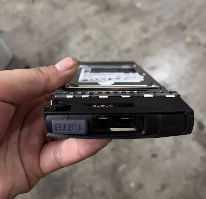 

Для 01PG586 1.8T 10K SAS DM7000H DM7100H DM5000 жесткий диск