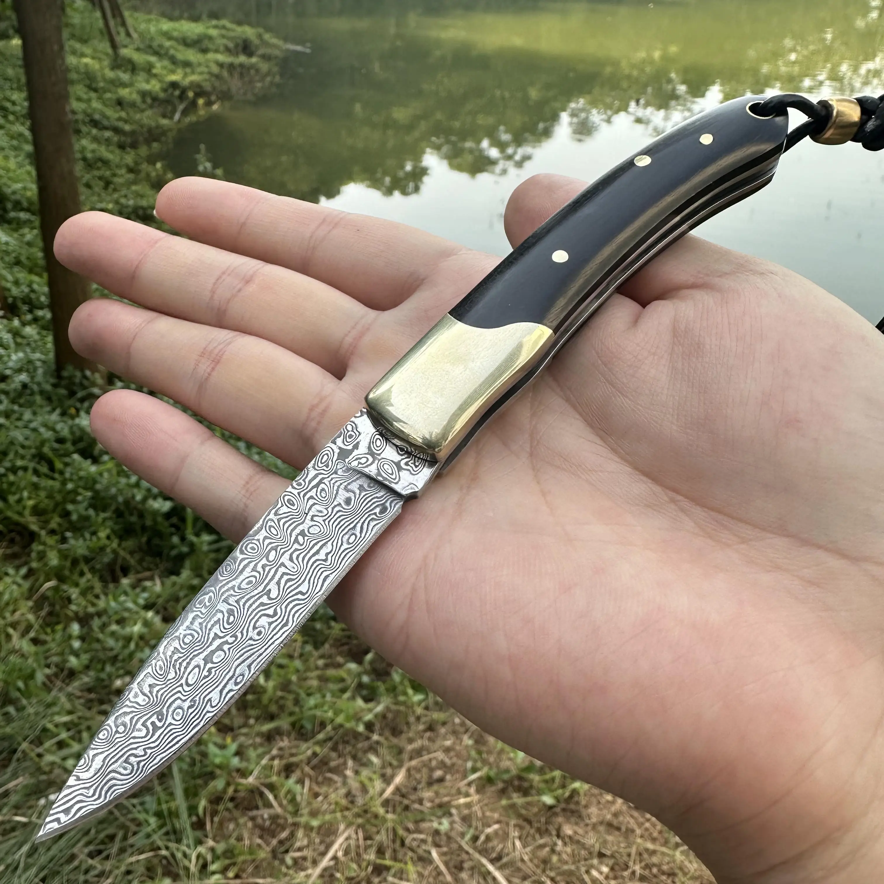 Cuchillo de bolsillo de acero rosa hecho a mano, Top167 capas, carcasa de abulón y mango de ébano, cabeza de cobre EDC, pesca al aire libre, VG10