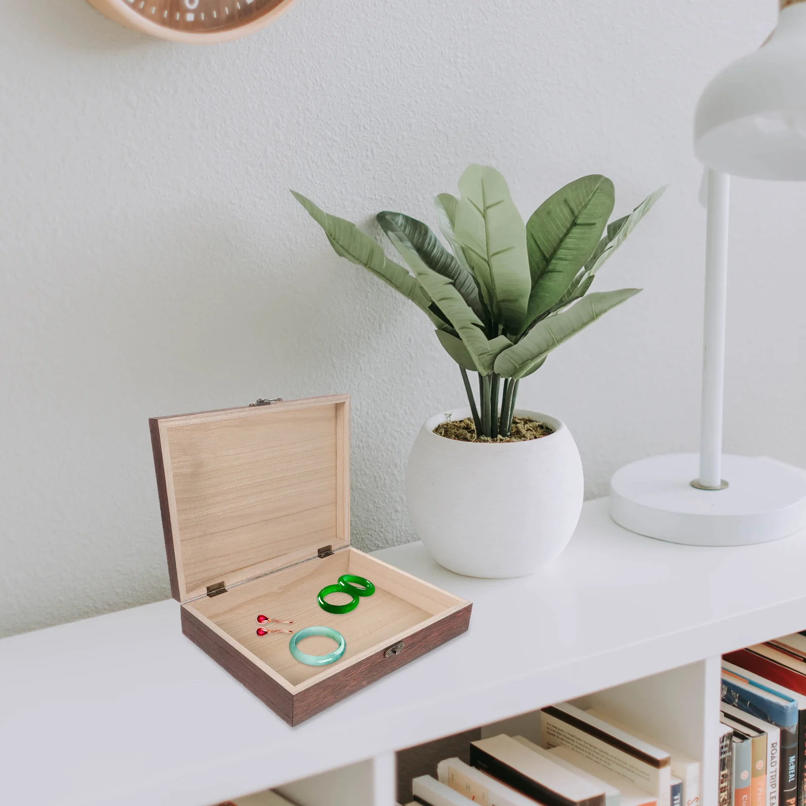 

1Pcs Wooden Storage Case Simple Container Box Lock Brown Sturdy Jewelry Display Organizer Wooden Storage Chest