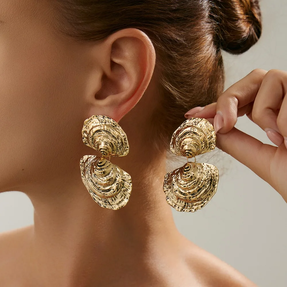 personalidade-exagerada-cisne-textura-acabamento-brilhante-metal-plissado-flores-balancar-brincos-para-mulheres-designer-coreano-joias-presentes