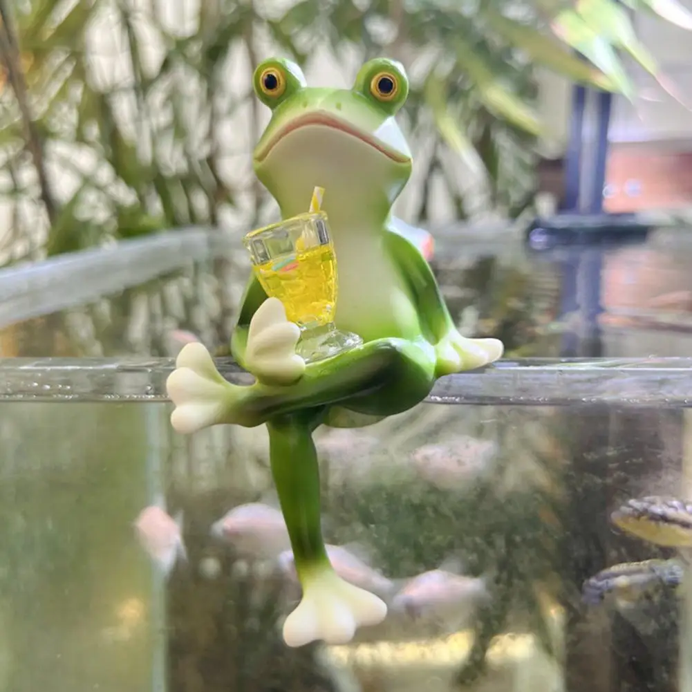 Frog Ornament Resin Decorative Cartoon Animal Hand-Painted Sitting Lying Down Standing Frog Figurines Garden Home Decor