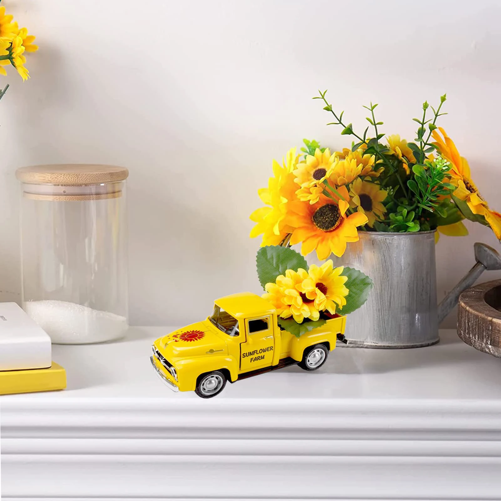 Retro Yellow Car Model Children Toy Simulation Metal Portable Car Toy for Party Indoor Home Room Decor