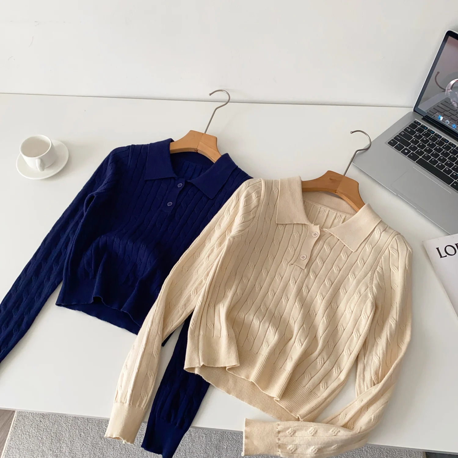 

Корейский шикарный модный универсальный свитер, пуловеры, женский осенний вязаный топ с лацканами в стиле ретро и длинными рукавами из жареного теста