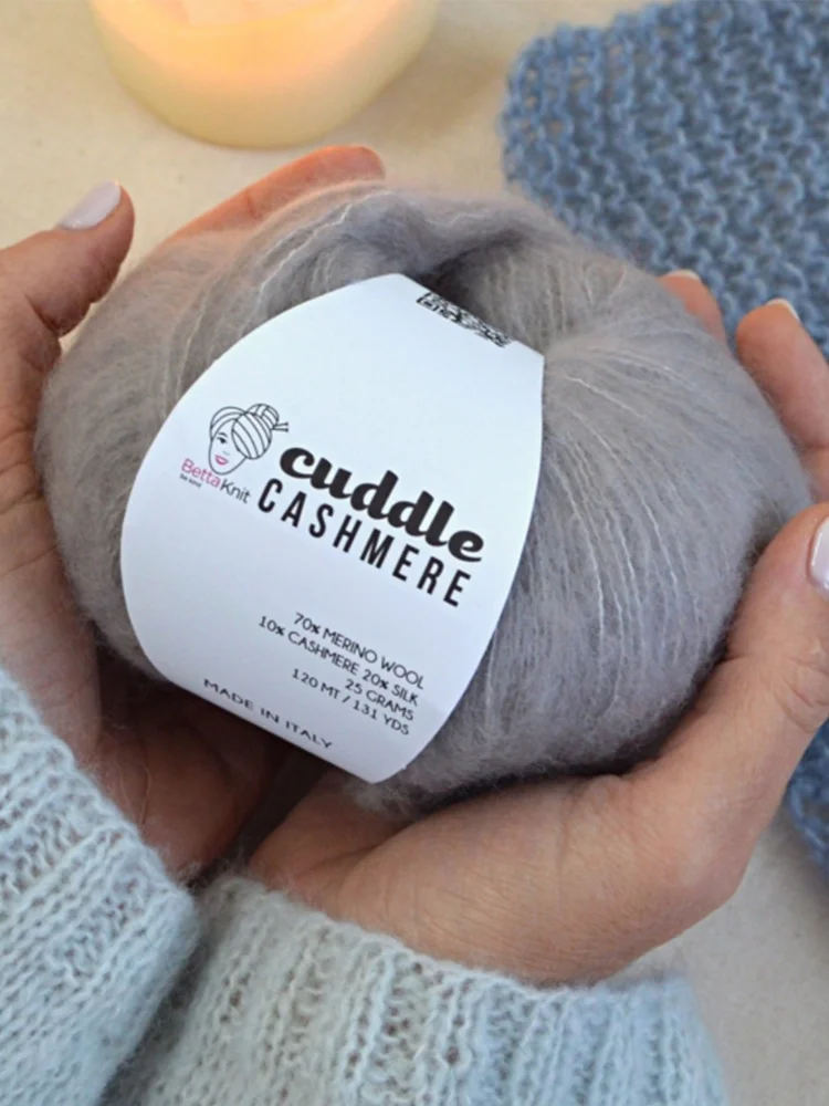 

Bettaknit Cuddle Cashmere Silk Wool Blend Yarn Hand Knitting Material Soft Warm Fabric for Clothing Accessories