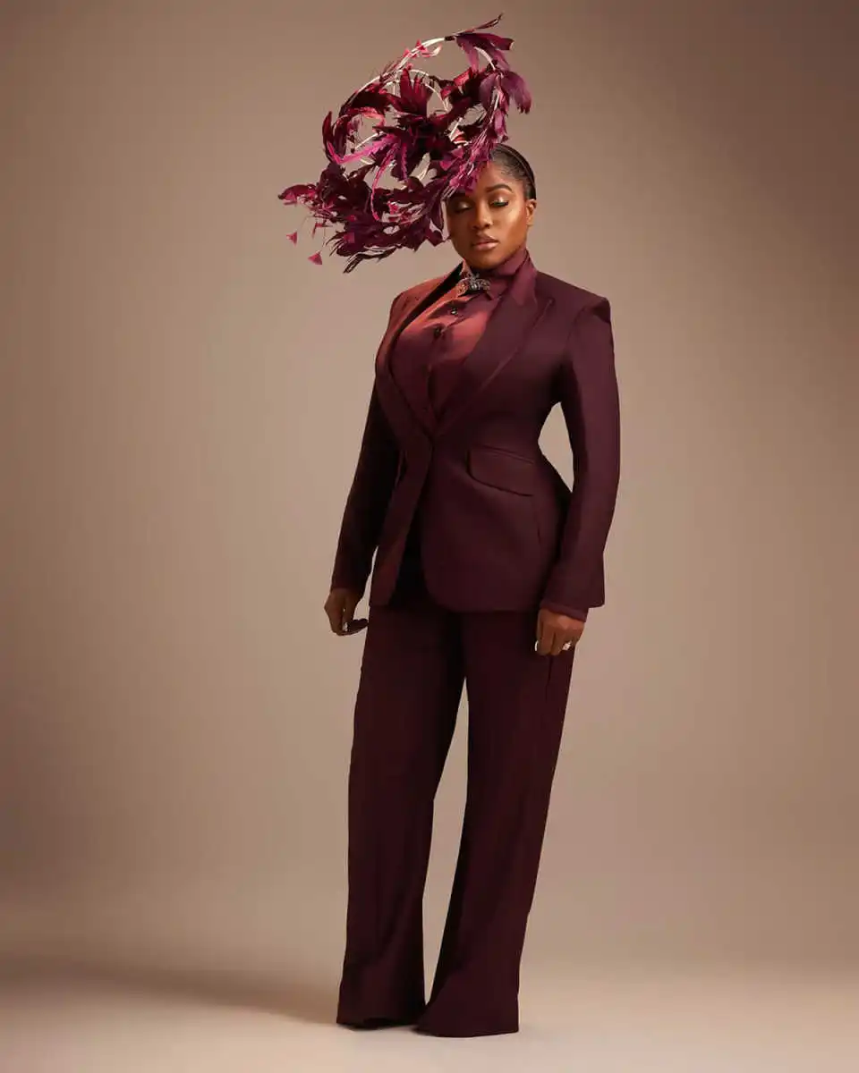 Simple Plus Size Women Suits 2 Pieces Set Luxury One Button Peaked Lapel Jacket Wide Legs Pants Customized Formal Dresses