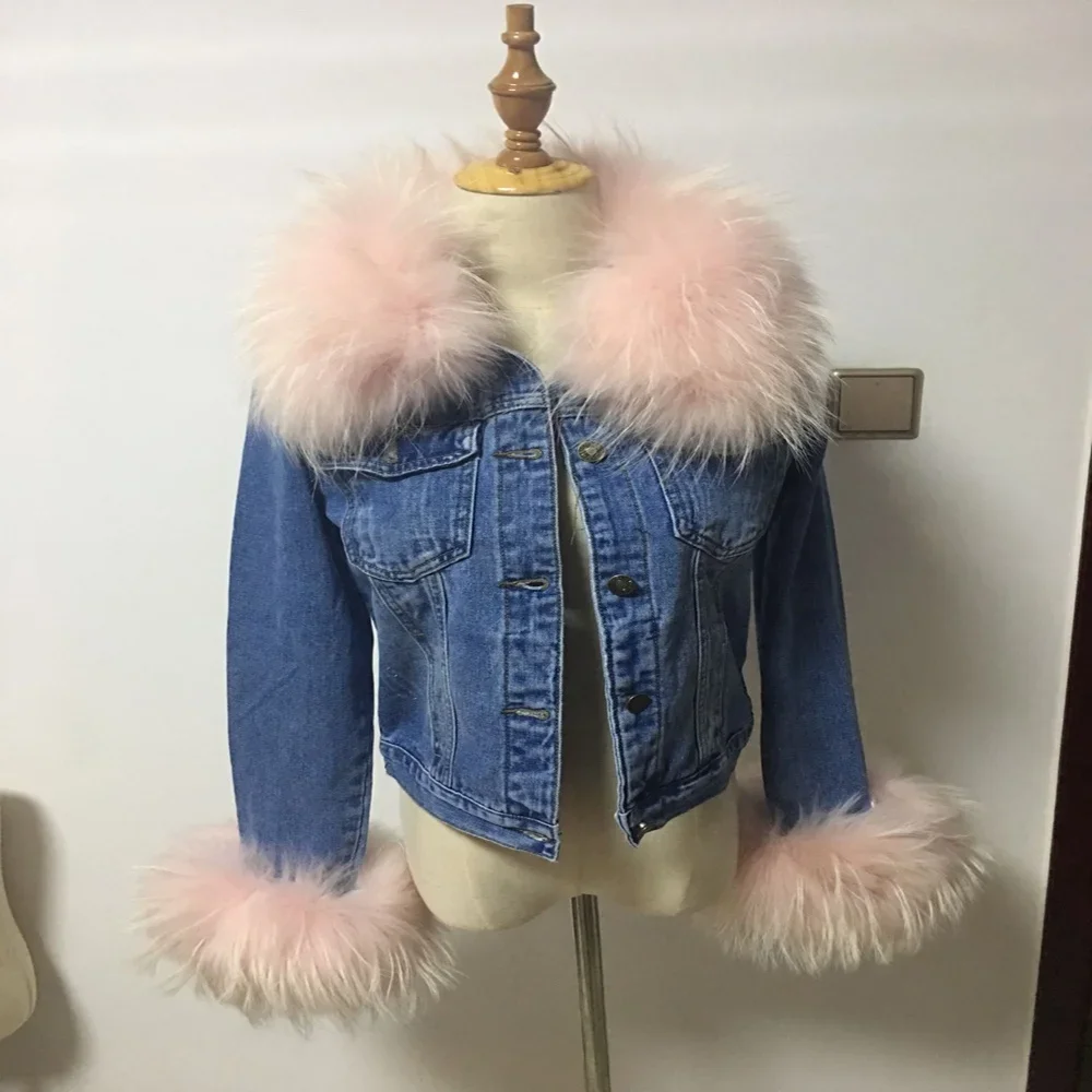 Wholesale latest design winter denim  jacket with fur collar