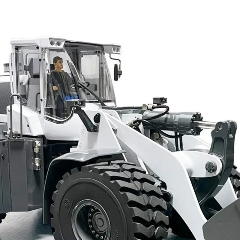 

XDRC 580 RC Hydraulic Wheeled Loader Painted Assembled 1/14 Model ST8 Remote Control Metal Car with Sound Light Systems RC Toy