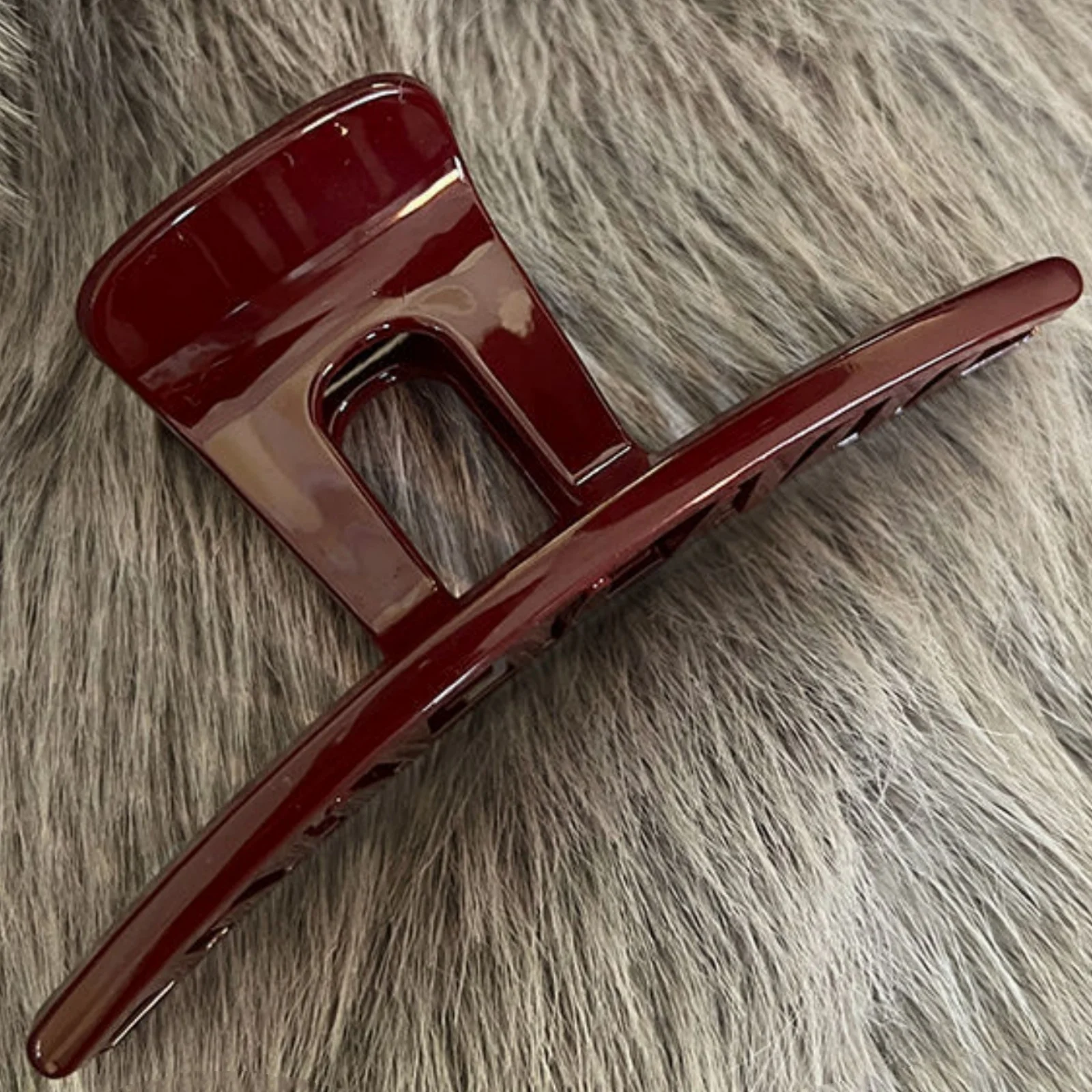 1PC Ancora Red Grab Clip Premium Sense Nieuwe Clip Hoofdtooi Haarclip Vrouwelijke achterkant van het hoofd Grote Shark Clip Haaraccessoires