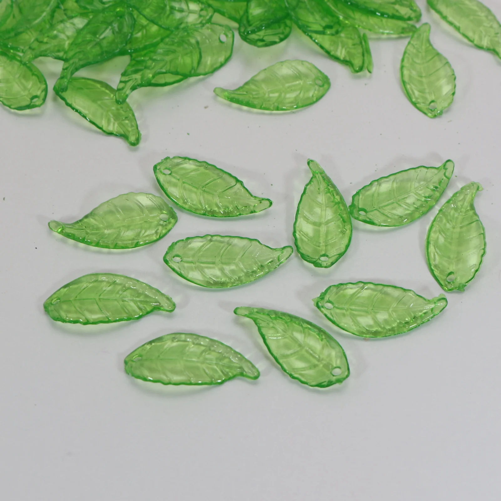 Craft DIY  Transparent Green Acrylic Leaves Beads Charm 20-30mm Sewing