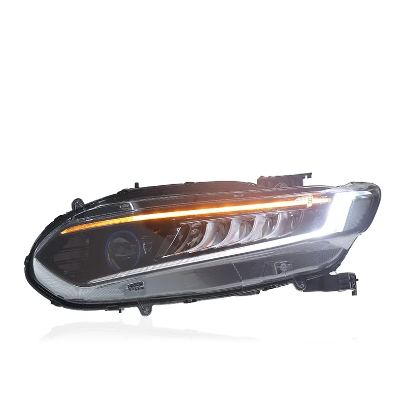 

Фара в сборе для Honda Accord X (10-го поколения, 2018-2022 гг.) с модифицированной LED-линзой, дневными ходовыми огнями и динамическим поворотником