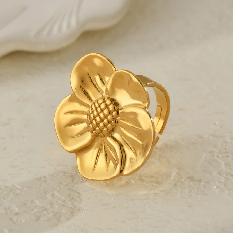 Fashion 18K Gold Plated High Quality Flower Design Stud Earring Ring Charm Stainless Steel Jewelry Set Birthday Gifts