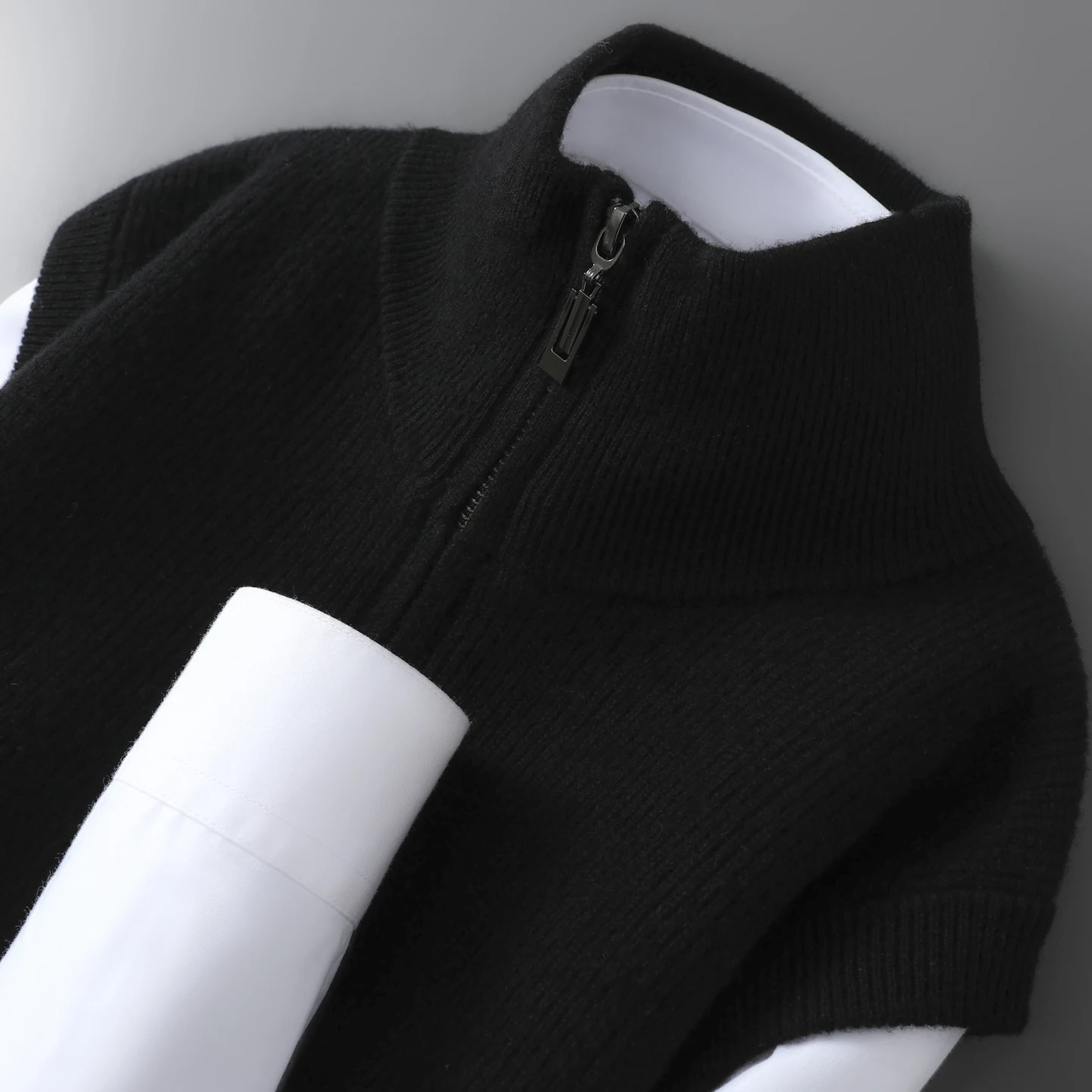 Autumn And Winter 100% Wool Sweater Men\'s Vest Zipper Vest Half Turtle Neck Youth Cardigan Vest Bottoming Shirt