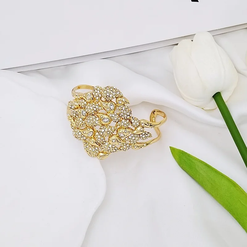 2026 Europe and America Vintage Bracelet Zircon Inlaid Exquisite and Fashionable Bangle Light Luxury Jewelry for Women