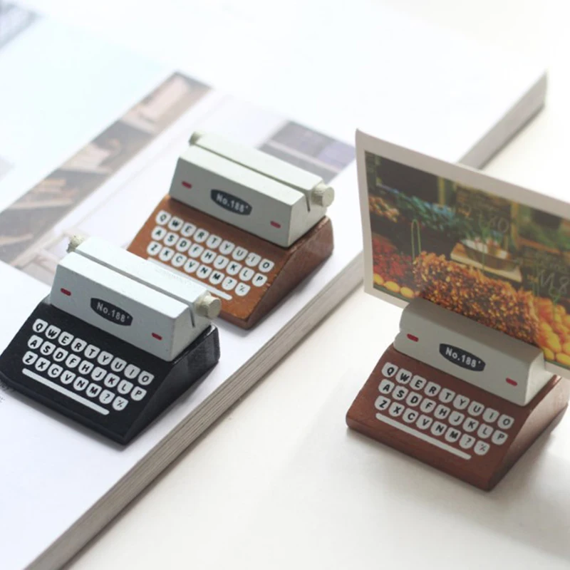 Vintage uchwyt na karty w kształcie maszyny do pisania drewniany klipsy na notatki stojak na fotokartę Kawaii Messege organizator na biurko