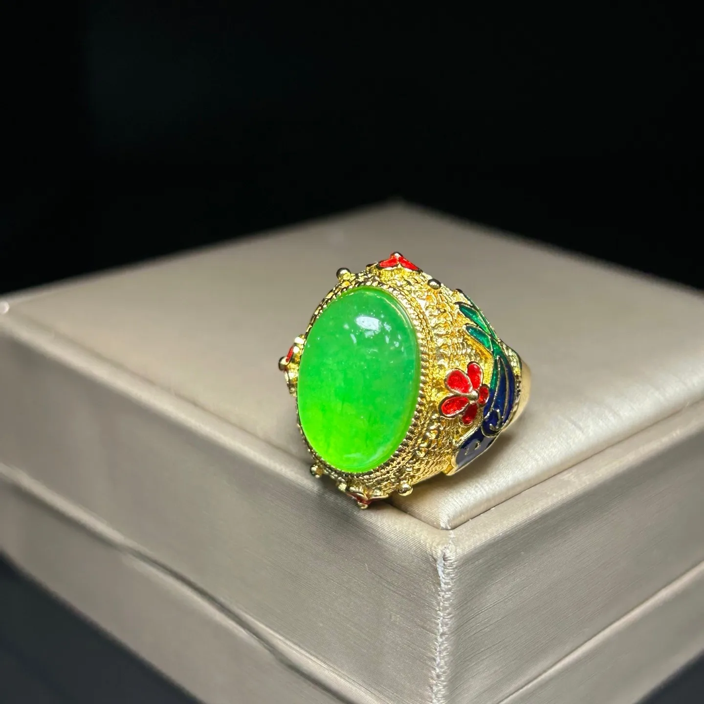 Real Natural Inlay Ice Green Burmese Jade Jadeite Archaistic Amulet Ring