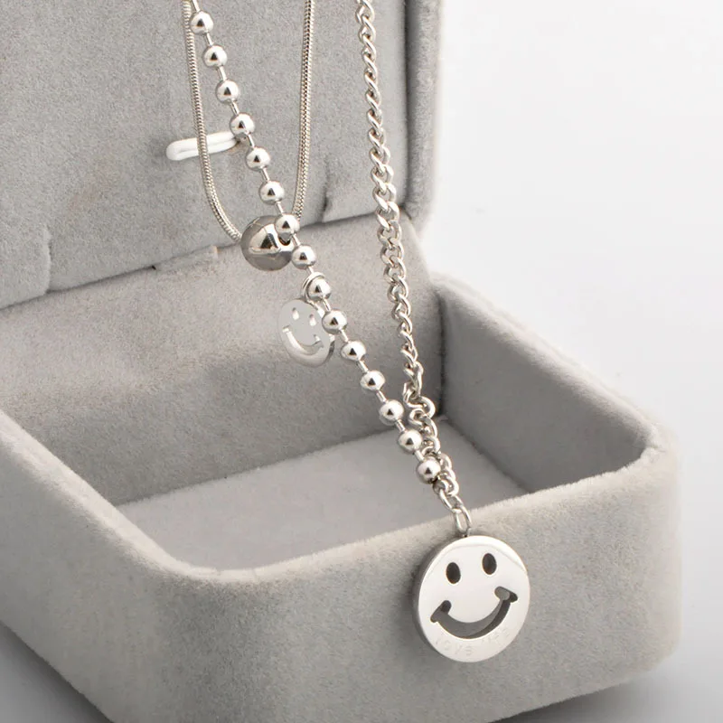 Cross-Border Taobao Supply Stainless Steel New Hair Smile Smiley Asymmetric Necklace Smile Life Clavicle Chain for Women