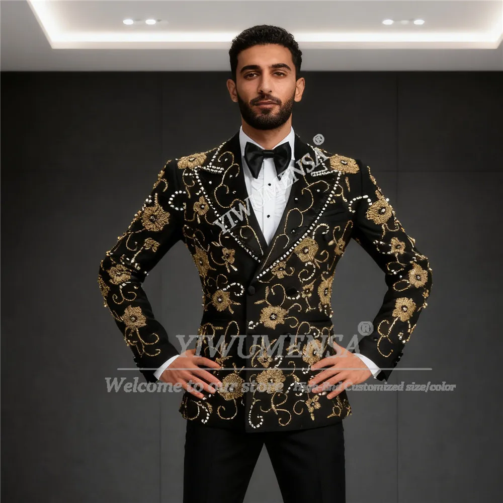 بدلات فاخرة مطرزة بالكريستال للرجال لحفلات الزفاف سترات مزدوجة الصدر للحفلات الراقصة مخصصة مكونة من قطعتين أطقم Terno Masculinos Completo