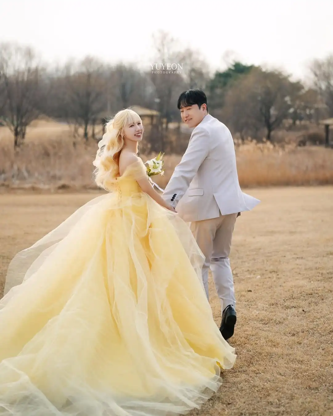 MD Yellow Shawl A-line Wedding Dress Tulle Sleeveless Fairy Pleat Korea Photo shoot Dress Floor-Length customised Prom Gown 2025