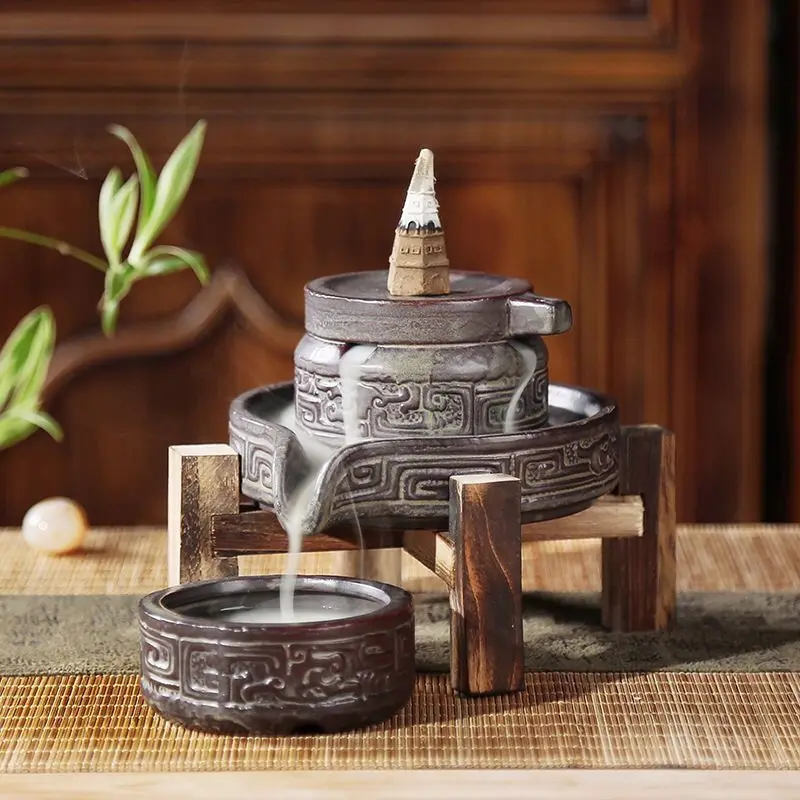 The time comes to work backwards incense purple sand sandalwood tower craft decoration