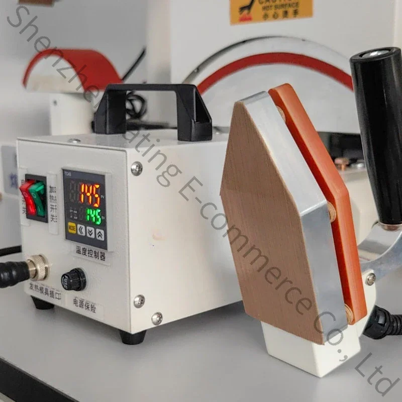 Handheld positioning iron—equipment for hot-melt positioning and pressing in seamless garment manufacturing.