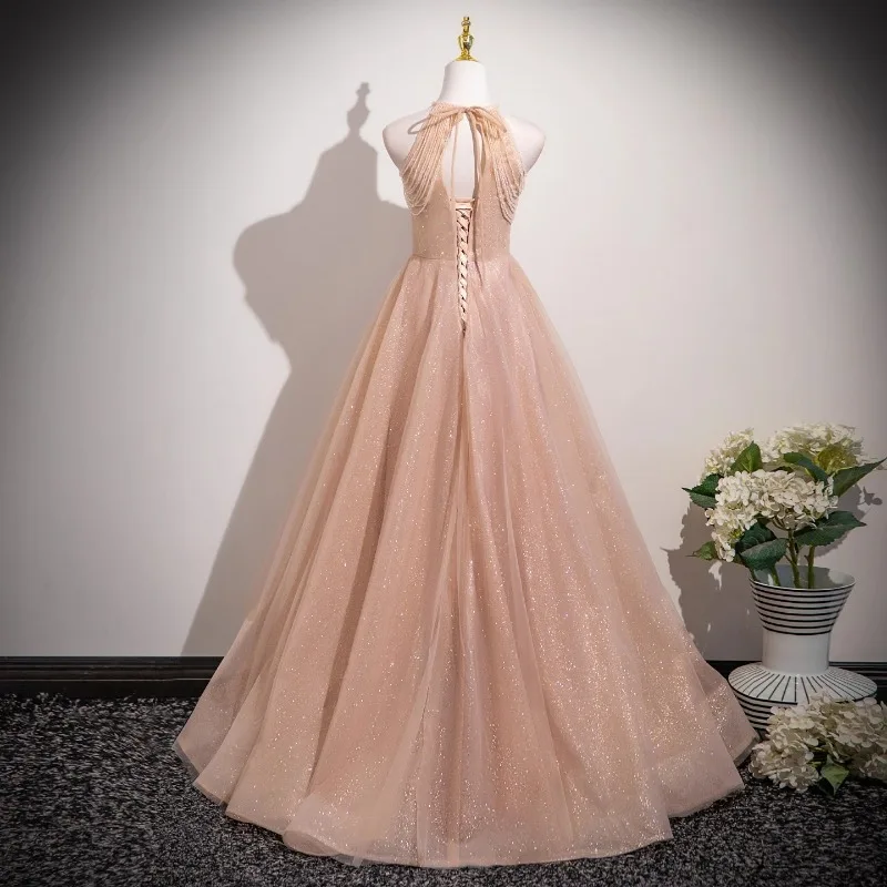 Abito da sera Collo rosa appeso Donna 2026 Nuovo banchetto di compleanno Abito da fidanzamento per matrimonio Vocale Host di riunioni annuali di fascia alta