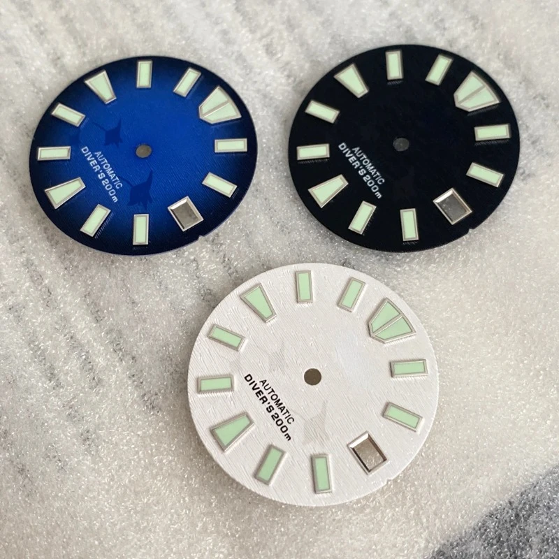 

28.5mm NH35 Movement C3 Strong Green Luminous Face Gradient Blue Abalone Oil Pressure Pattern Swiss Mechanical Watch Accessories