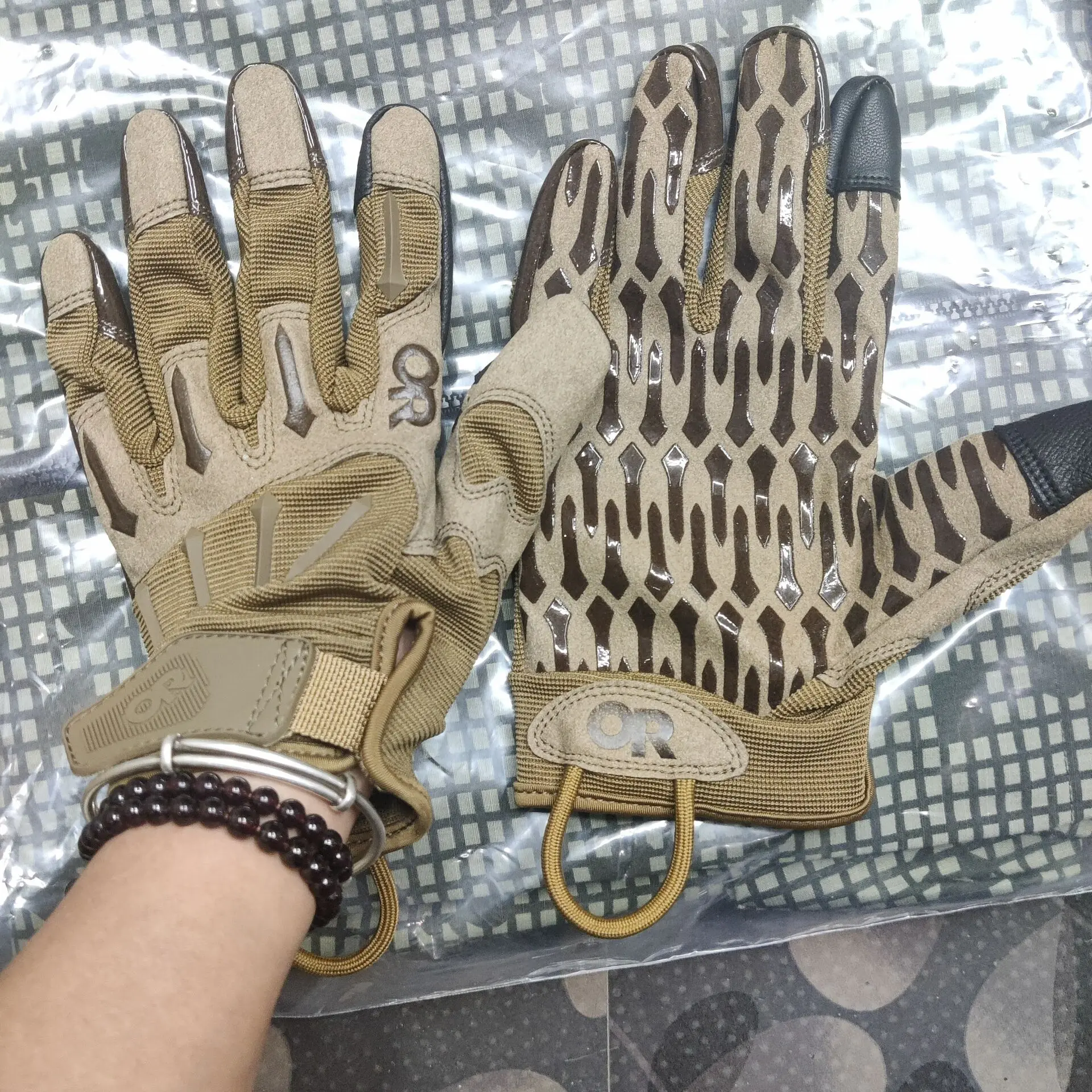 Guantes tácticos antideslizantes con pantalla táctil para entrenamiento - imagen 3