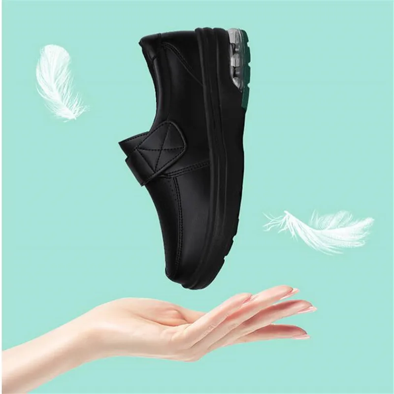 2023 Women Sneakers Nurse Clogs Summer Nurse Shoes Female Health Work Flat Non-slip Soft Hospital