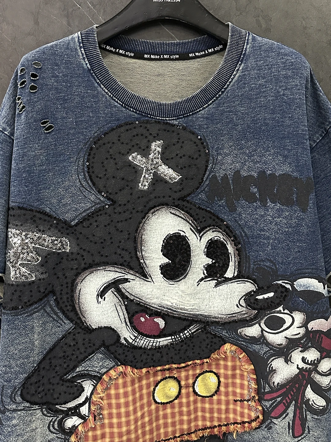 

2025 New Autumn Cartoon Embroidery Loose Short Sleeve T-shirt Mid-long Hole Oversize Pullover Top O-neck Casual Cotton Tees