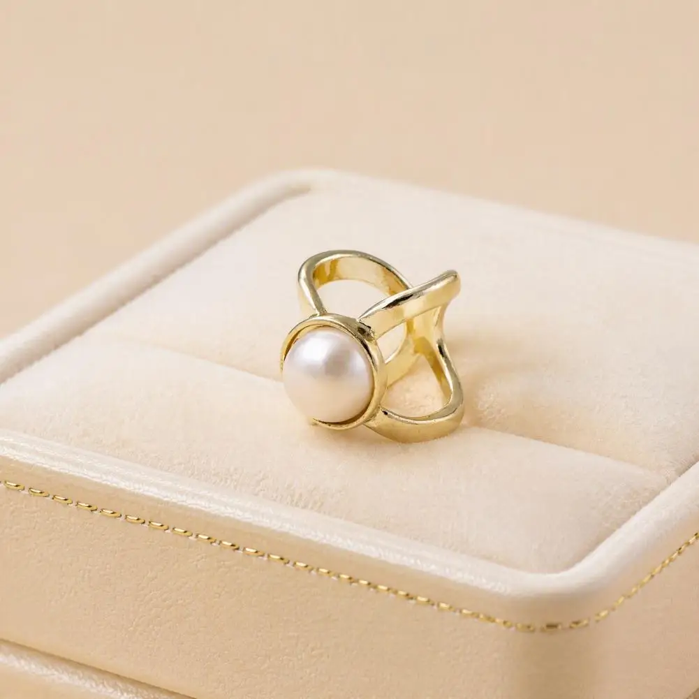 Dainty Scarf Slide Metal Pearl Scarf Ring Exquisite Scarf Buckle Clip Decorative Pin for Women Fashion Silk Slide Shawl