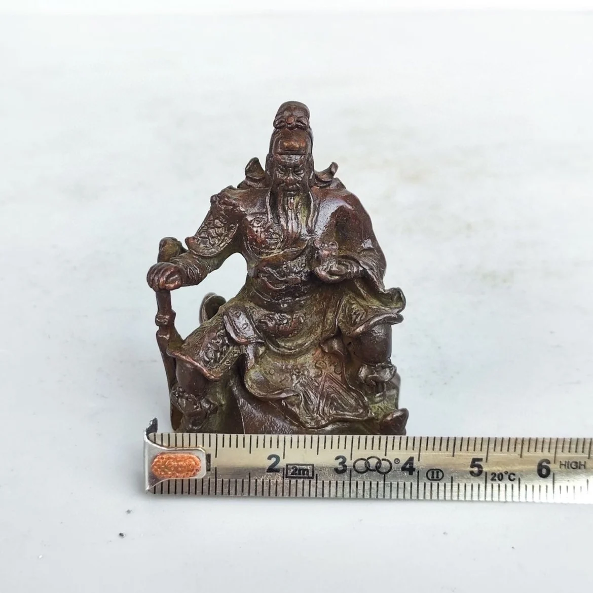 Retro collection copper solid Guan Gong tea pet study room retro shelf decoration Guan Er Ye statue