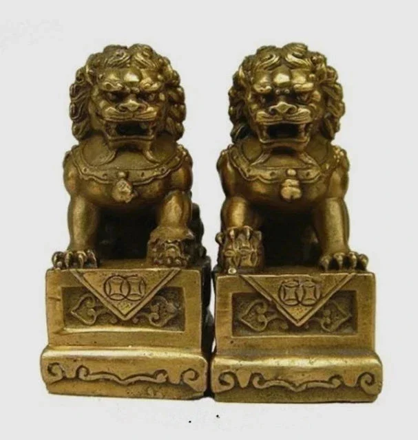 China Chinese Brass Folk Fengshui Foo Fu Dog Guardion Door Lion Statue Pair