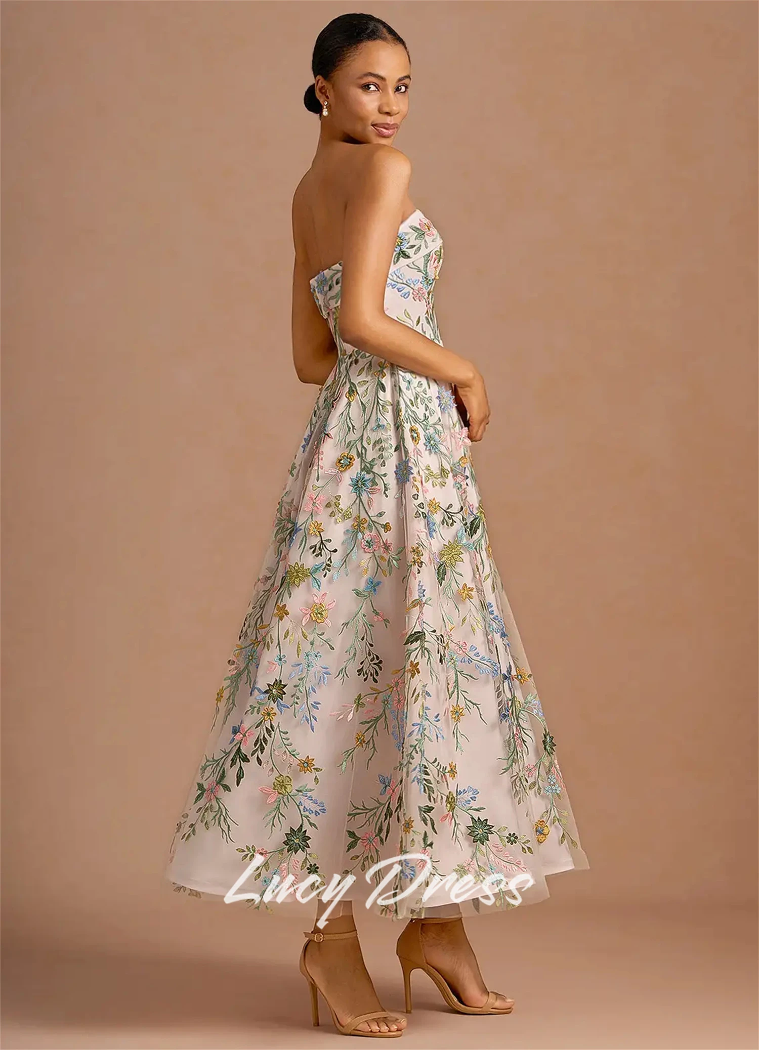 Lucy Customized Flower Fabric Party Dress - close-up view