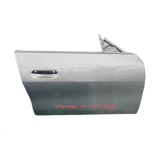 

Front and Rear Doors of the for 4 Series G26 Model in Original Condition and in Second Hand State