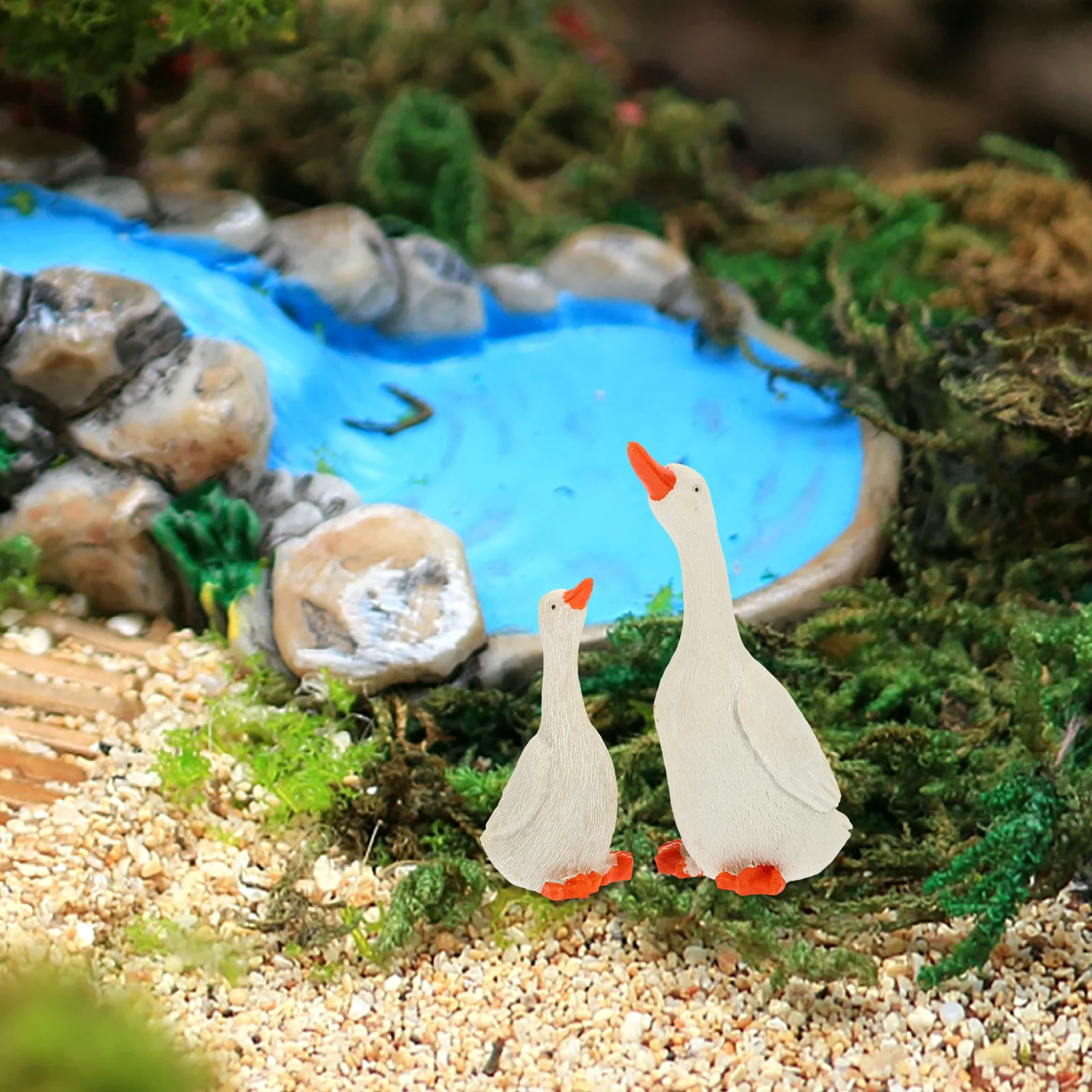 

2 Pcs Micro Landscape Decoration Ducks Resin Realistic Animal Model White Color Figurine Garden Home Ornaments