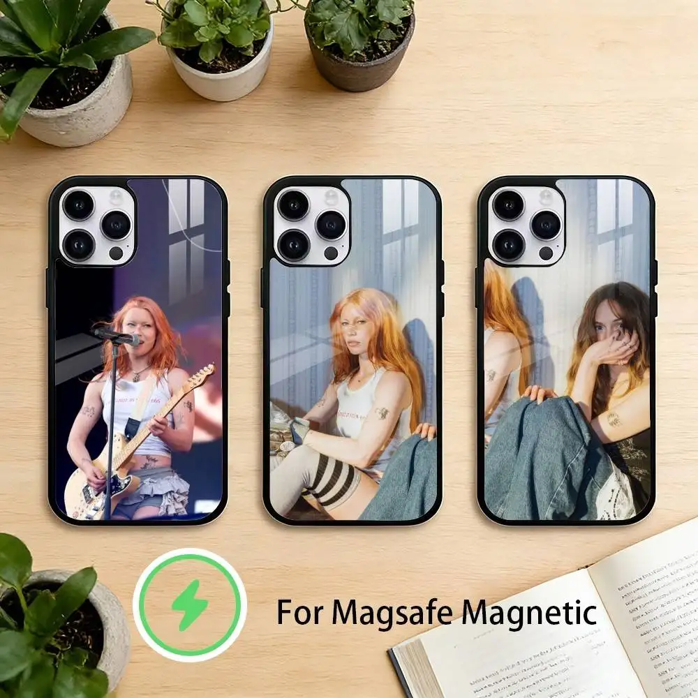 

Wet L-Leg Phone Case For iPhone 17/16/15/14/13/12/Plus/Pro/Max for Magnetic Wireless Charging