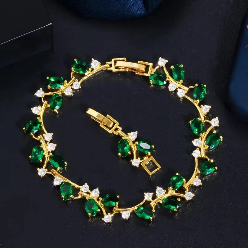 CWWZircons 6 Farboptionen Weißgoldfarbenes Handgefertigtes Österreichisches Kristall-Tennisarmband in Lila für Damen Großhandel S0099 – Detail 13