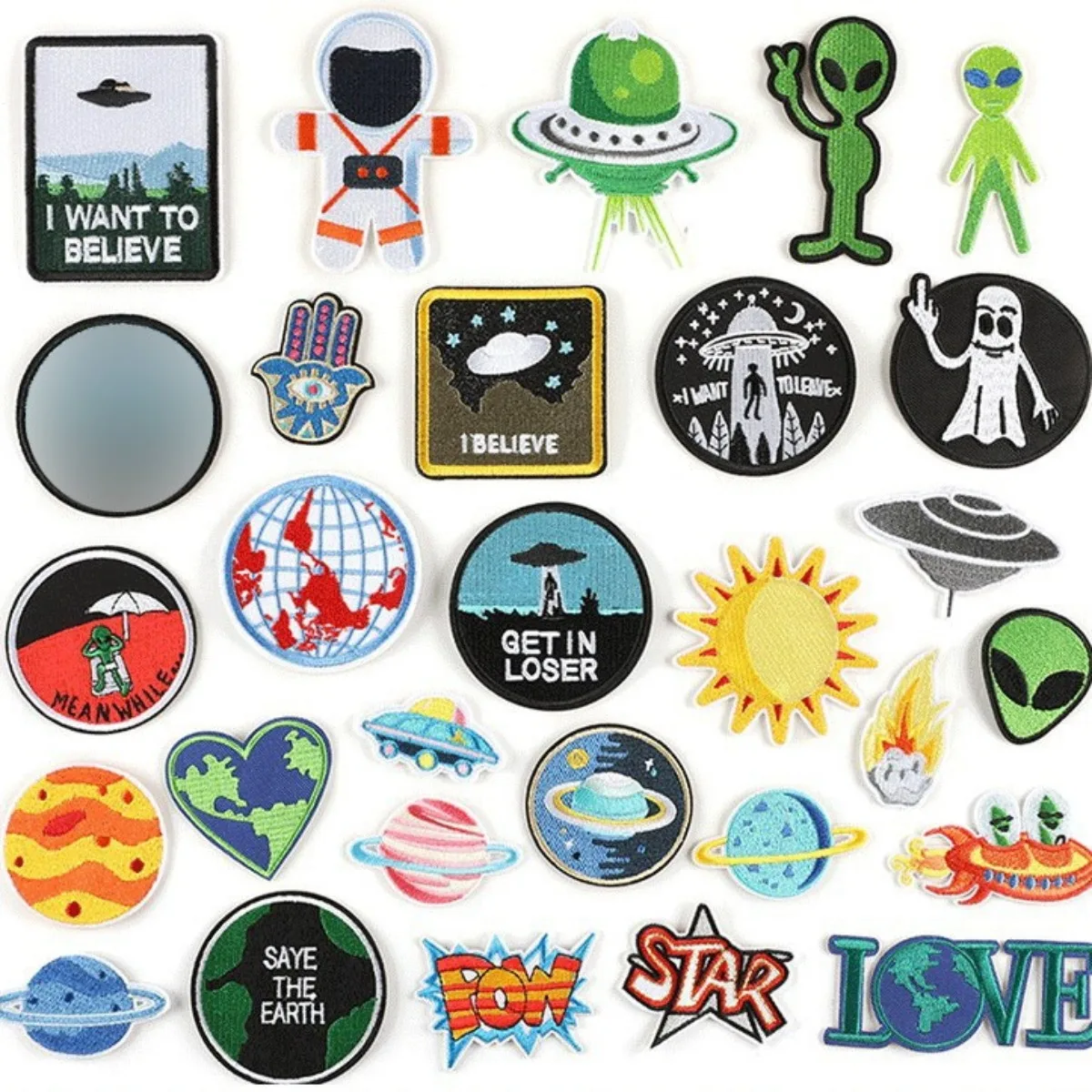 1PCS Solar System Space Astronaut Embroidery Patches, for Clothing, Jackets, Backpacks, Jeans, DIY Decoration for Clothes